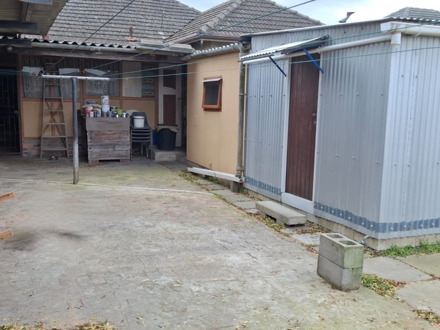 4 Bedroom Property for Sale in Oakdale Western Cape